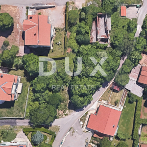 DRENOVA, SARŠONI- građevinsko zemljište 845m2 za obiteljsku kuću /stambenu zgradu-stanove 
