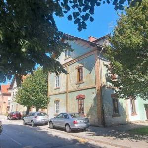 DUGA RESA: CENTAR 1-S, 30 m2, 1 kat, novouređen, klima, namješten (prodaja)