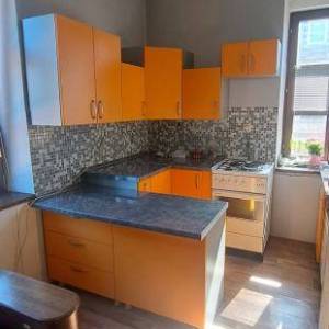 DUGA RESA: CENTAR 1-S, 30 m2, 1 kat, novouređen, klima, namješten (prodaja)