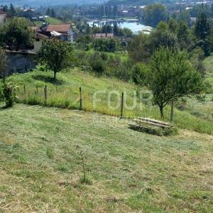 Duga Resa, građevinsko zemljište s pogledom na Mrežnicu