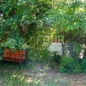 Duga Resa - Zvečaj, prekrasno imanje na obali Mrežnice