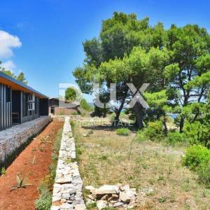 DUGI OTOK - Moderna prizemnica 100m od mora