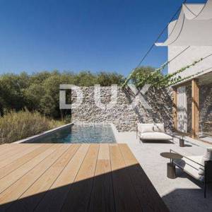 DUGI OTOK - Zemljište + dozvola
