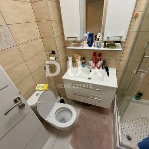 DUGO SELO, LUKARIŠĆE - prostrana poslovno-stambena kuća 330m2 + okoliš 800m2