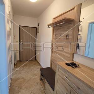 Dugoročan najam, jednosoban stan, prvi red do mora, 55 m2, Diklo