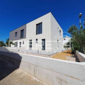 Dvojna kuća, S2, 148,80m2- novogradnja Srima
