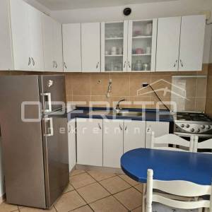 Dvosoban stan, 74,2 m2, 50 m do mora, Tribanj, Starigrad