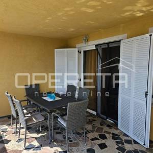 Dvosoban stan, 74,2 m2, 50 m do mora, Tribanj, Starigrad