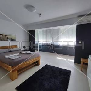 Dvosoban stan 76 m2 na odličnoj lokaciji - Zadar, Voštarnica, 500 m do gradskog 
