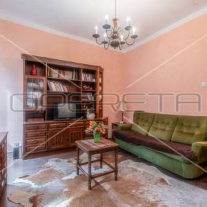 Dvosoban stan od 69 m2 u samom centru Pule