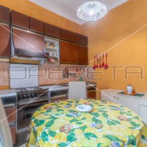 Dvosoban stan od 69 m2 u samom centru Pule