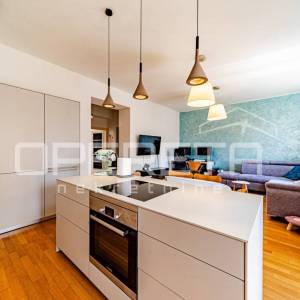 Dvosoban stan od 72 m² u manjoj zgradi