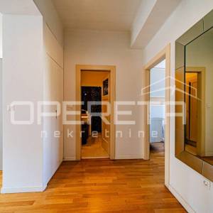 Dvosoban stan od 72 m² u manjoj zgradi