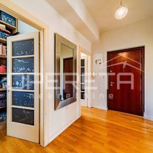 Dvosoban stan od 72 m² u manjoj zgradi