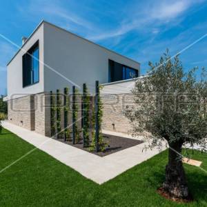 Ekskluzivna vila kraj Poreča s pogledom na more - Villa One
