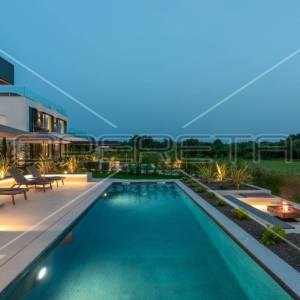 Ekskluzivna vila kraj Poreča s pogledom na more - Villa One