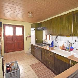 EKSKLUZIVNO: 100 g. STARA KUĆA+ŠUMA, 350 m OD DVORCA TRAKOŠĆAN 