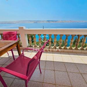 EKSKLUZIVNO: 9 APARTMANA 10 m OD MORA (1. RED) 