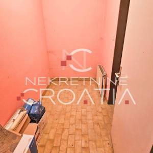 EKSKLUZIVNO, POSLOVNA ZGRADA, KNEGINEC