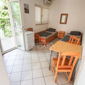 EKSKLUZIVNO, ROVANJSKA, KUĆA SA 4 APARTMANA