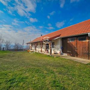 EKSKLUZIVNO, STAŽNJEVEC, KUĆA ZA USELJENJE