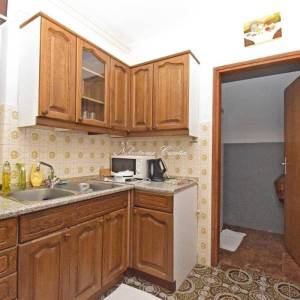 EKSKLUZIVNO, TURČIN: UREĐENA, 4 SPAV. SOBE+DB 