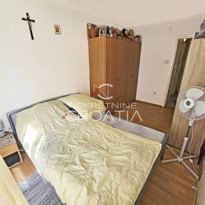 EKSKLUZIVNO: VARAŽDIN, 3-SOBNI, VISOKO PRIZEMLJE