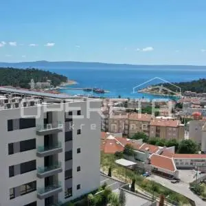 Elegancija i komfor u Makarskoj - spoj moderne arhitekture i vrhunskih materijal