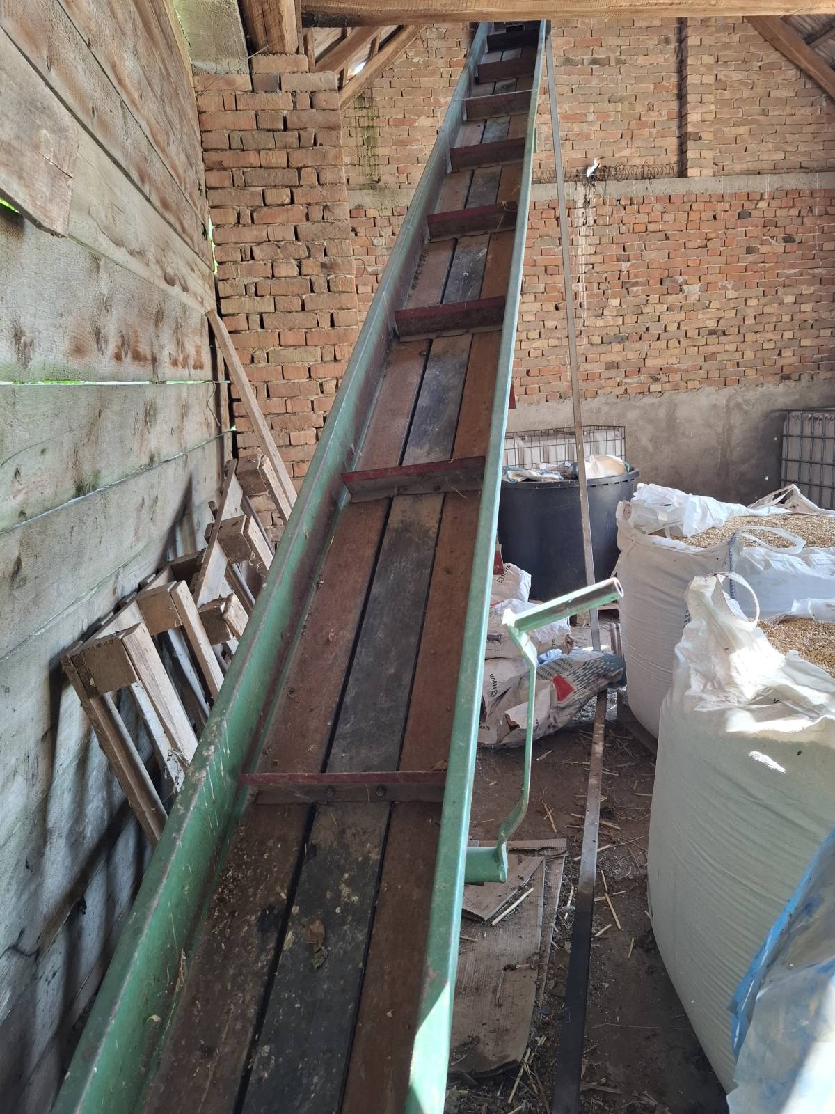 ELEVATOR ZA KUKURUZ 8 METARA