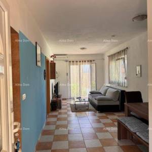 Fažana – Kuća s 3 stambene jedinice, 200 m od mora