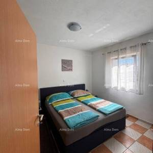 Fažana – Kuća s 3 stambene jedinice, 200 m od mora