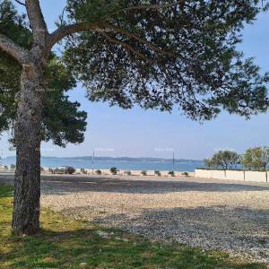 Fažana ! Prvi red do mora i plaže!