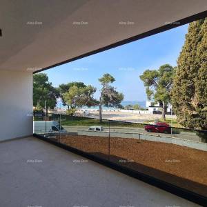 Fažana ! Prvi red do mora i plaže!