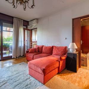 Ferenščica, trosoban stan, 80 m2 + spremište, tramvaj zona