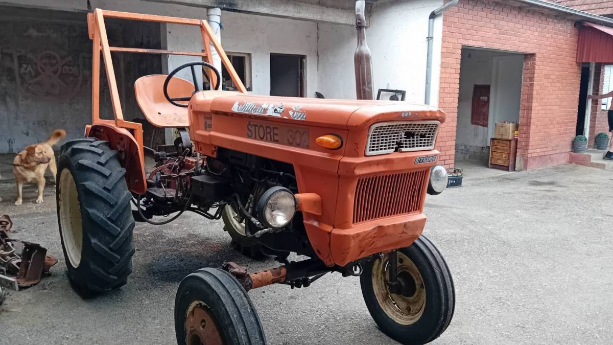 Fiat štore 302