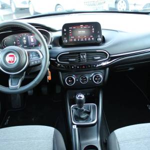 Fiat Tipo 1.0 Cross *LED, NAVIGACIJA, KAMERA*