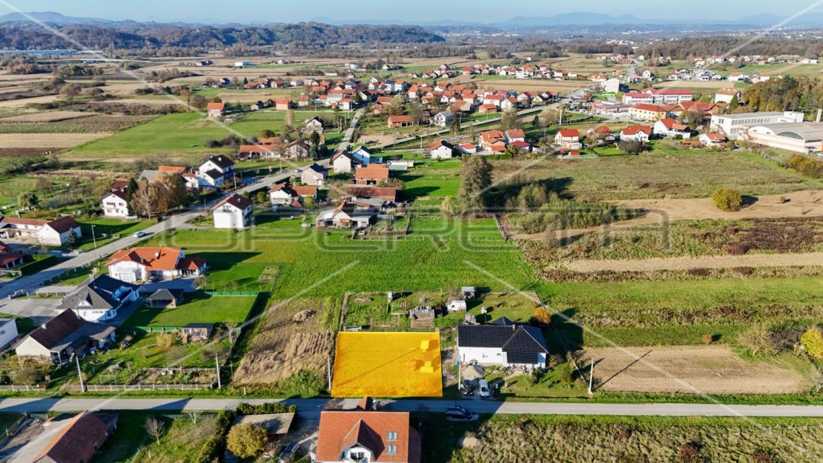 Fijanova , Jakovlje, 524,00 m2, 23.900,01 EUR