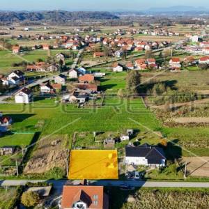 Fijanova , Jakovlje, 524,00 m2, 23.900,01 EUR