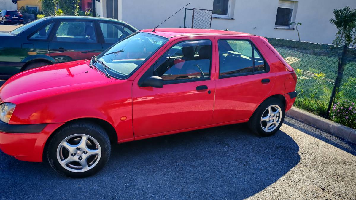 Ford Fiesta 1.3 benzin
