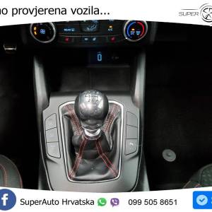 Ford Focus 1.5 EcoBoost ST line 182 KS, PANO+GR SJED+PDC