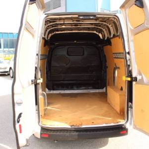 Ford Transit Custom 2.0 TDCi L1H2 *NAVIGACIJA*