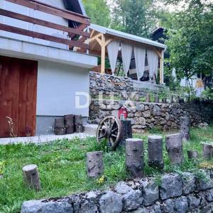 FUŽINE, LIČ - kuća 78.00 m2, potpuno novo uređena