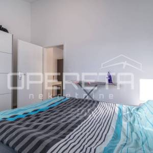 Galižana, prizemnica 130 m2 sa dva stana