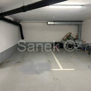 Garažno parkirno mjesto u Samoborskom Perivoju