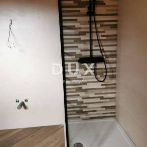 GORSKI KOTAR, BEGOVO RAZDOLJE - kuća s apartmanima i ugostiteljskim objektom