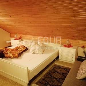 Gorski kotar, Brod na Kupi, kuća 400m2 s velikom okućnicom