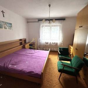 Gorski kotar, Čabar - okolica, samostojeća kuća + gospodarska zgrada, 240m2