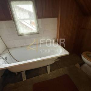 Gorski kotar, Delnice - centar, kuća s 3 stana