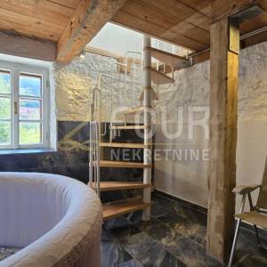 Gorski kotar, Delnice, samostojeća kuća, 104m2