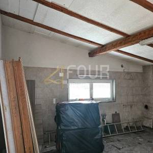 Gorski kotar, Fužine, adaptirana kuća s prostranom okućnicom